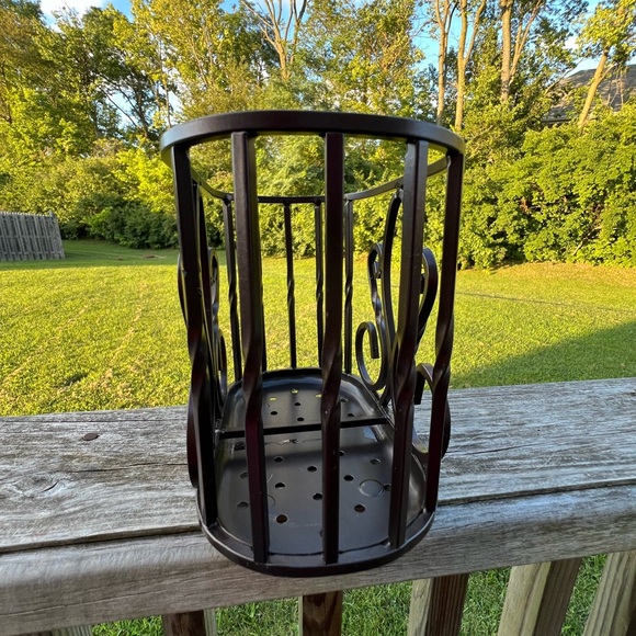 Spectrum Diversified Utensil Holder. - Picture 3 of 8